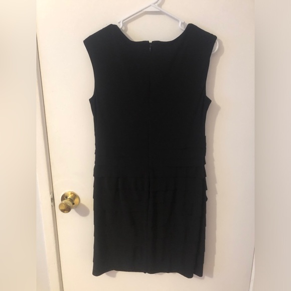 Evan Piccone Black Sleeveless Ruffle Cocktail Dress - Picture 5 of 9